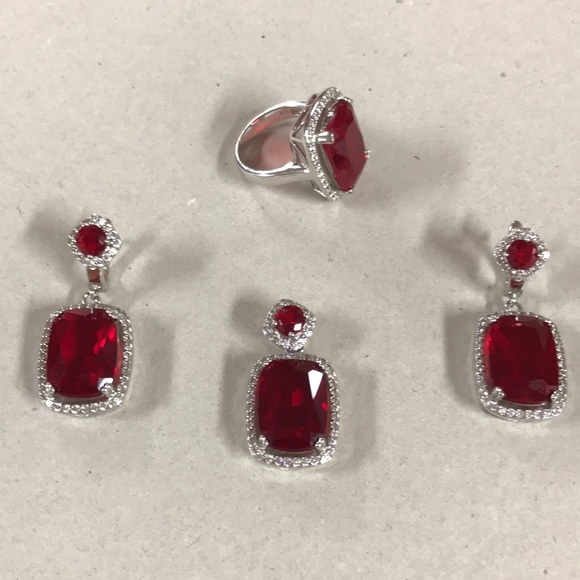 Ruby jewelry set - Picture 5 of 8